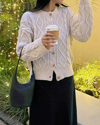 Diamond Pressure Round Cardigan