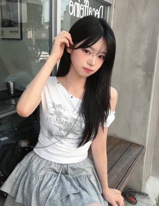 One-shoulder short-sleeved T-shirt