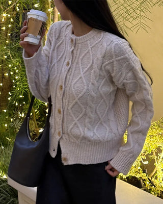 Diamond Pressure Round Cardigan