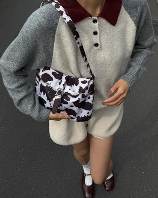 Two-tone accent color long-sleeved knit