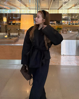 Trench-style mid-length jacket