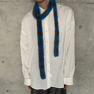 Fluffy Border Scarf
