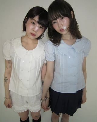 [6th Re-release] (ORIGINAL) Heart Button Lace Puff Blouse