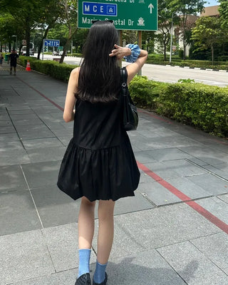 Sleeveless balloon mini dress