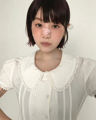 [6th Re-release] (ORIGINAL) Heart Button Lace Puff Blouse