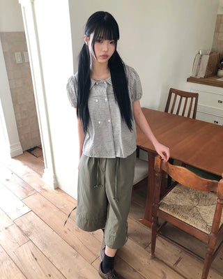 String Capri Pants