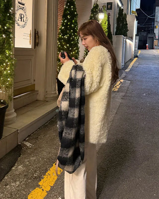 Fur V-neck cardigan