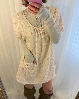 Short puff-sleeve walnut button pocket gauze tunic