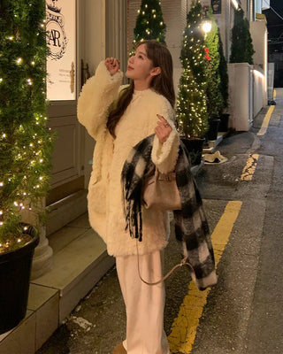 Fur V-neck cardigan