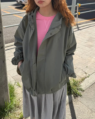 Hooded windbreaker