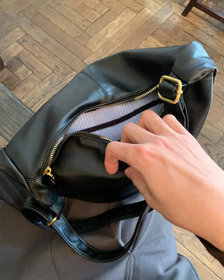 Leather stitch shoulder bag