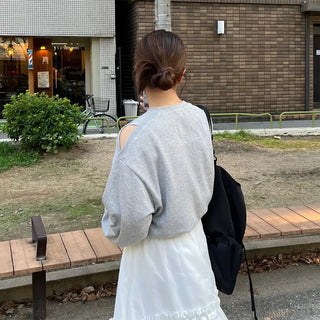 Shoulder slit cropped sweatshirt