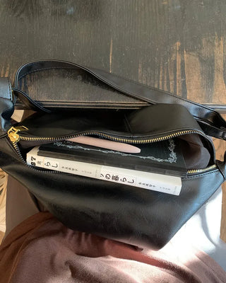 Leather stitch shoulder bag