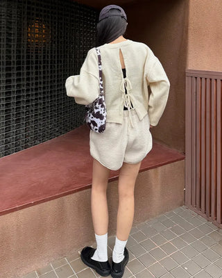 Ribbed back ribbon string long-sleeve knit