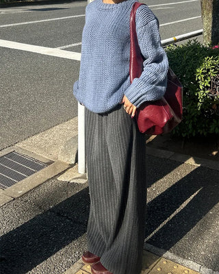 (Unisex) Drop Shoulder Low Gauge Sweater