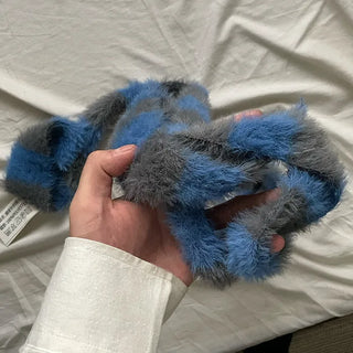 Fluffy Border Scarf