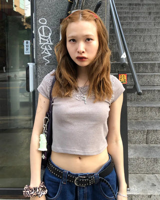 Lace layered neck French T-shirt