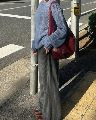 (Unisex) Drop Shoulder Low Gauge Sweater