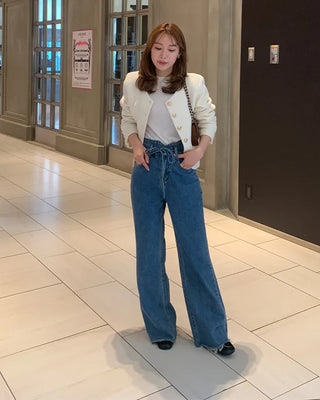 Strap high-waisted denim pants