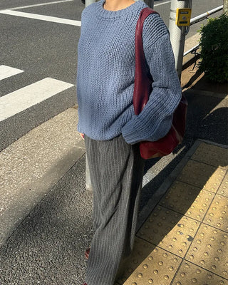 (Unisex) Drop Shoulder Low Gauge Sweater