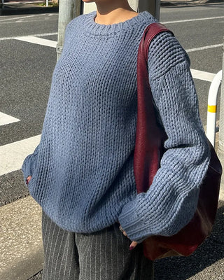 (Unisex) Drop Shoulder Low Gauge Sweater