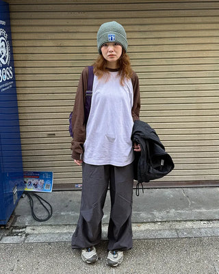 Loose-fit raglan sweatshirt