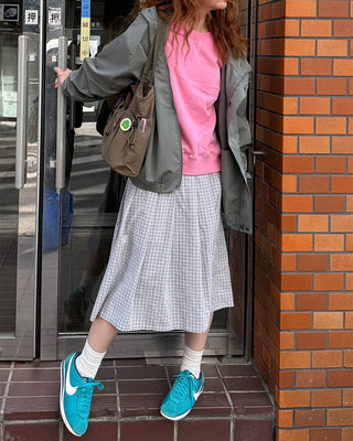 Hooded windbreaker