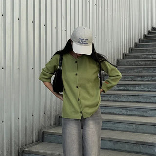 Casual oversized knit cardigan