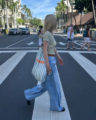 See-through slim half T-shirt