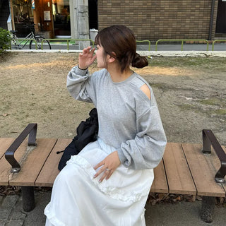 Shoulder slit cropped sweatshirt