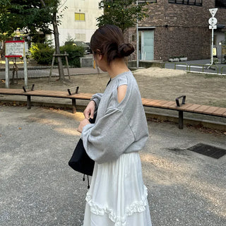 Shoulder slit cropped sweatshirt