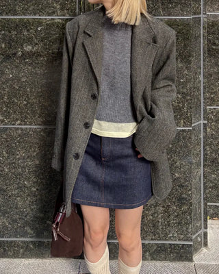 Cropped round knit