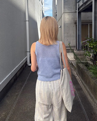 Summer knit sleeveless top