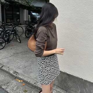 Half-button collar knit