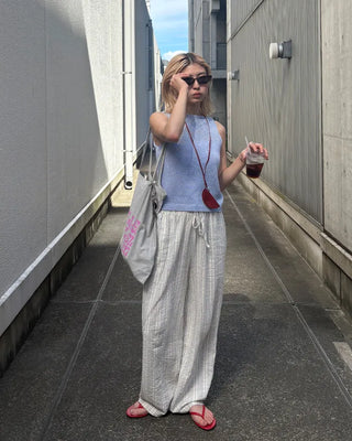 Summer knit sleeveless top