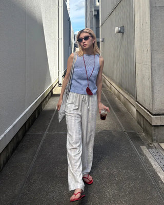 Summer knit sleeveless top