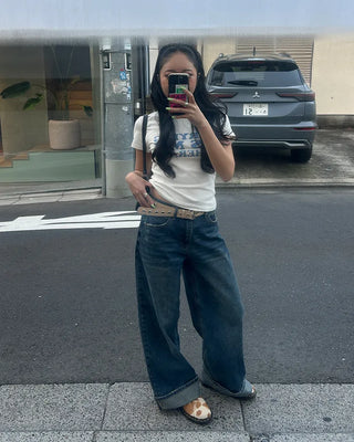 (Unisex) One-flap hip pocket wide jeans