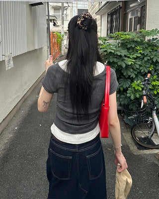 Simple square shoulder bag