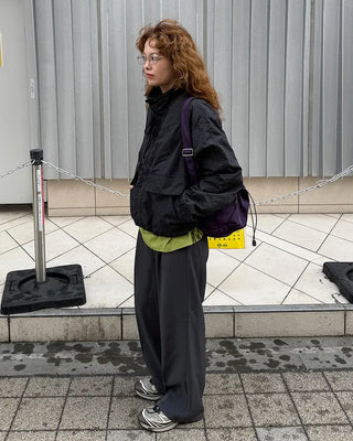 One-pleat wide slacks