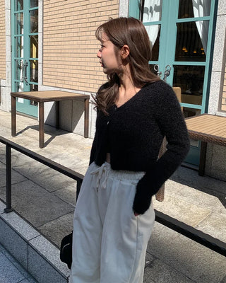 Balloon Sleeve Embossed Jumper