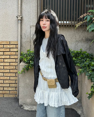 Suede-like pocket belt