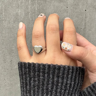 Round Heart Ring