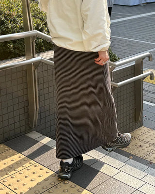 Wide-waist slim striped maxi skirt