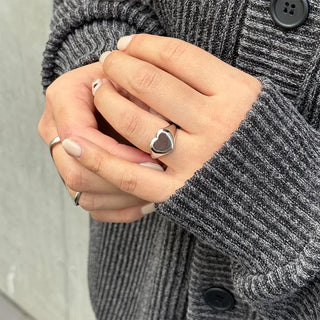 Round Heart Ring