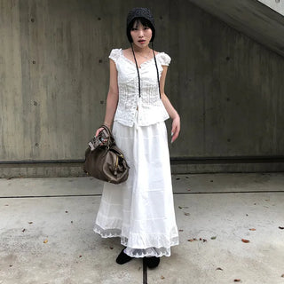 Frilled lace long skirt