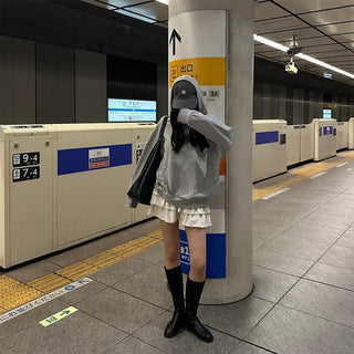 One-pocket hooded sweatshirt