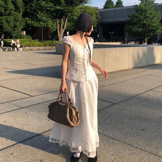 Frilled lace long skirt