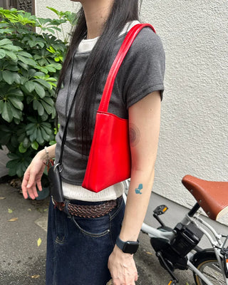 Simple square shoulder bag