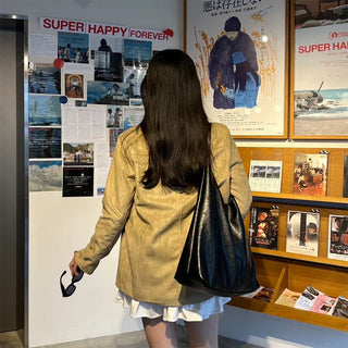 Square leather shoulder bag