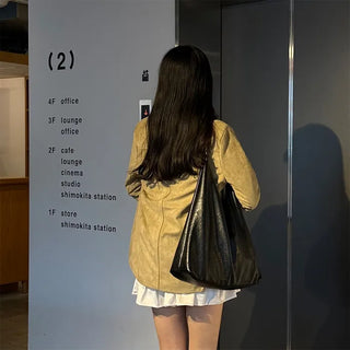 Square leather shoulder bag
